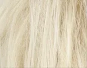 Platinblonde rooted