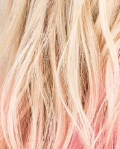 Roseblonde Rooted